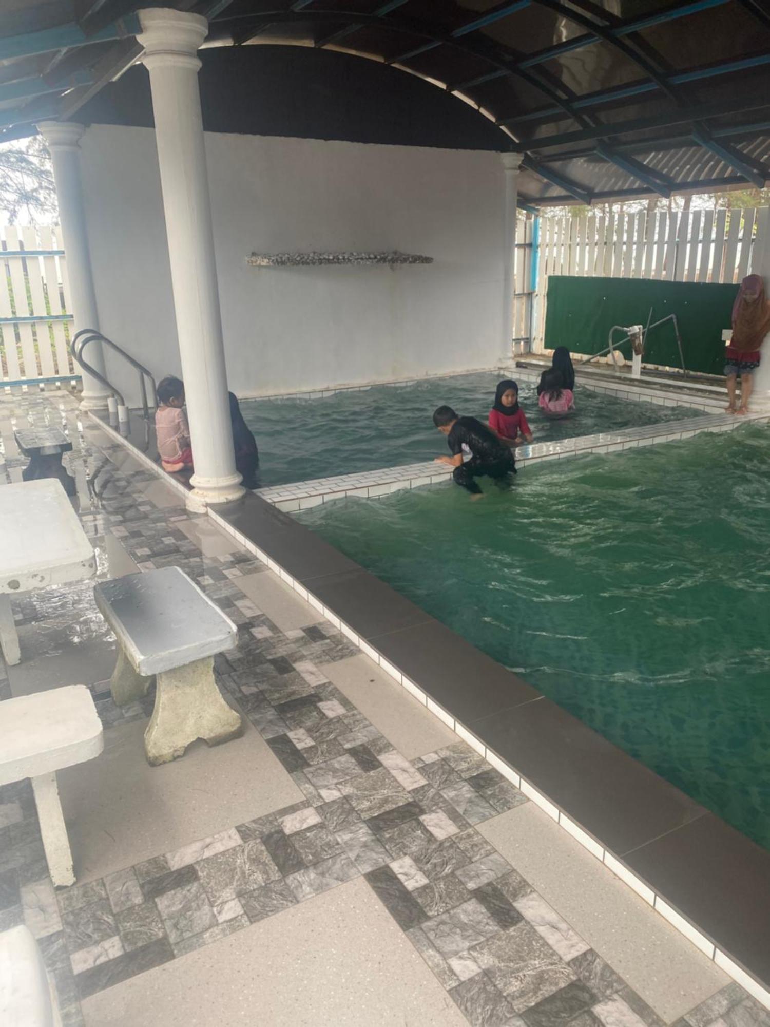 Paka Tamim Seaview Hotel מראה חיצוני תמונה