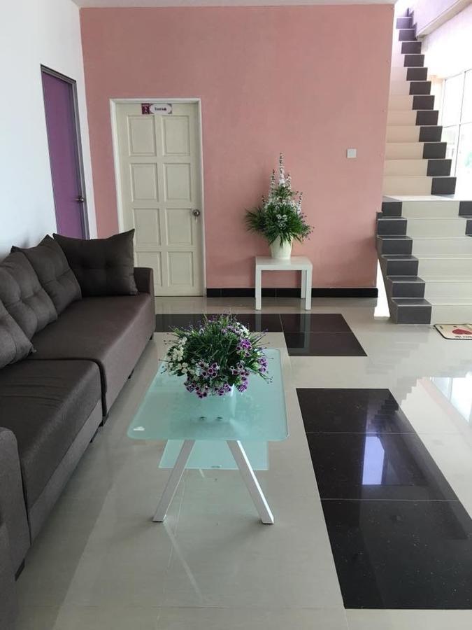 Paka Tamim Seaview Hotel מראה חיצוני תמונה